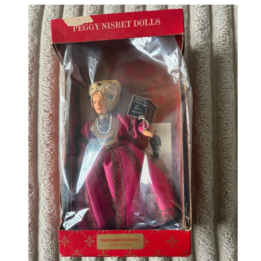 Peggy Nisbet Anne of Cleves Portrait Doll P/605‎ Handmade England Vintage Boxed